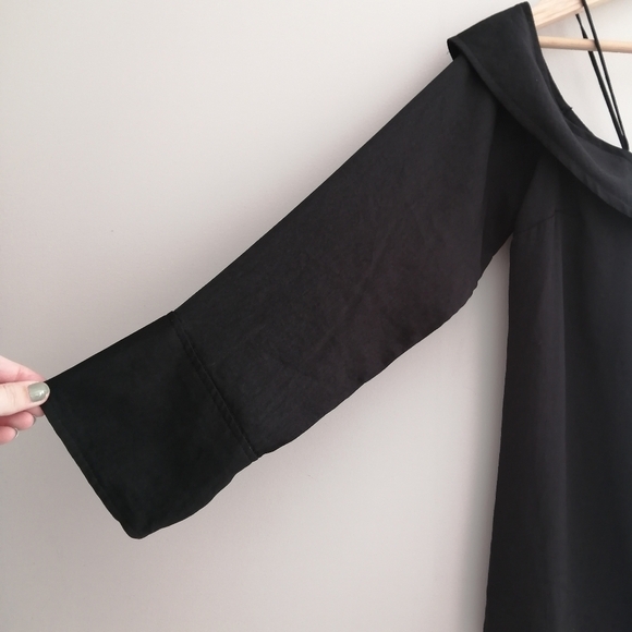 Free People Walk This Way Off the Shoulder Black Satin Button Blouse Small - Picture 6 of 14